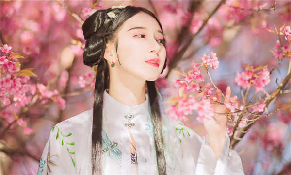 阿拉善左供卵试管婴儿：助您实现家庭梦想的科学方案